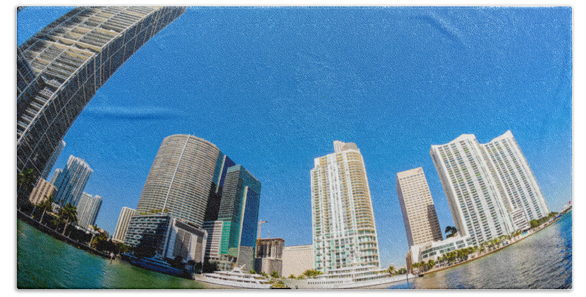 Architecture Bath Towel featuring the photograph Downtown Miami Fisheye by Raul Rodriguez