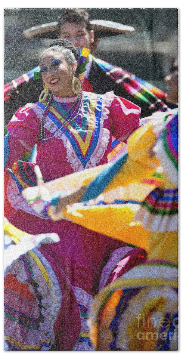 Mexican Bath Towel featuring the photograph Mexican Folk Dancers #2 by Jason O Watson