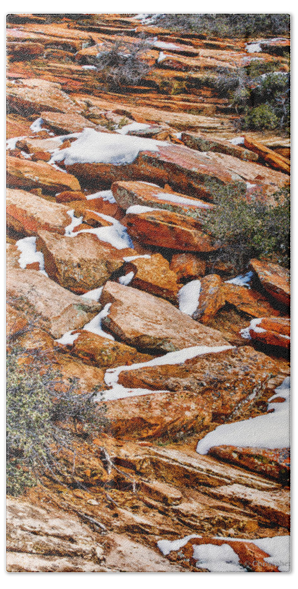 Rocks Bath Towel featuring the photograph 20100101-dsc05464 by Christopher Holmes