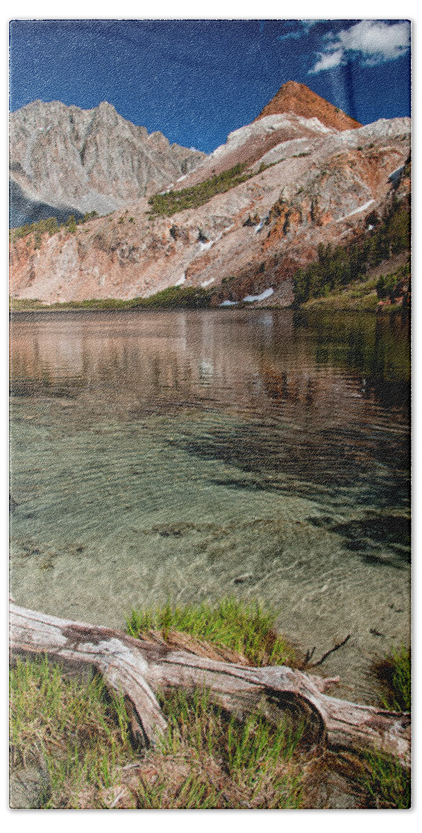 Scenic Hand Towel featuring the photograph Bull Lake and Chocolate Peak #3 by Cat Connor