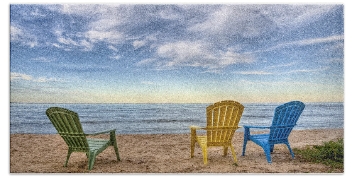 Chairs Bath Towel featuring the photograph 3 Chairs by Scott Norris
