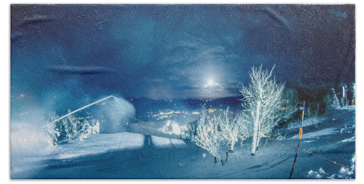 Sugar Hand Towel featuring the photograph North Carolina Sugar Mountain Ski Resort Winter 2014 #3 by Alex Grichenko