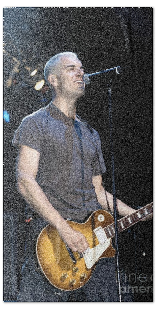 Guitarist Hand Towel featuring the photograph 311 #1 by Concert Photos