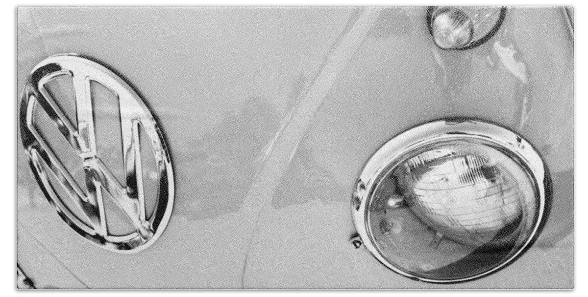 1959 Volkswagen Vw Panel Delivery Van Emblem Bath Towel featuring the photograph 1959 Volkswagen VW Panel Delivery Van Emblem #5 by Jill Reger
