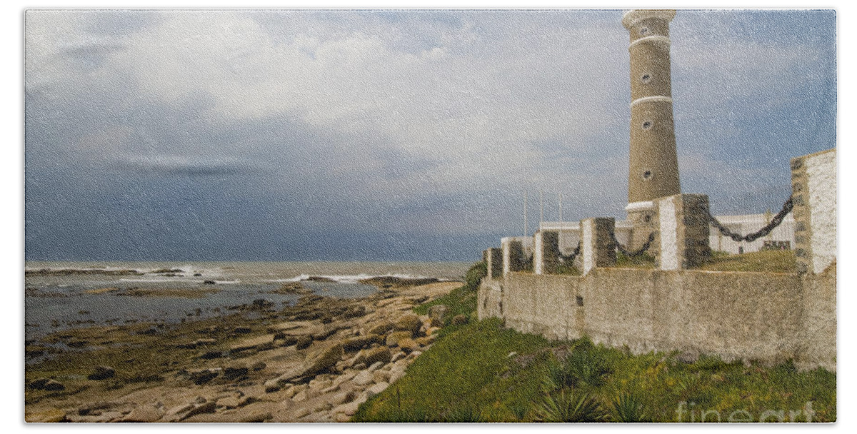 Jose Ignacio Bath Towel featuring the photograph Jose Ignacio Lighthouse #9 by William H. Mullins