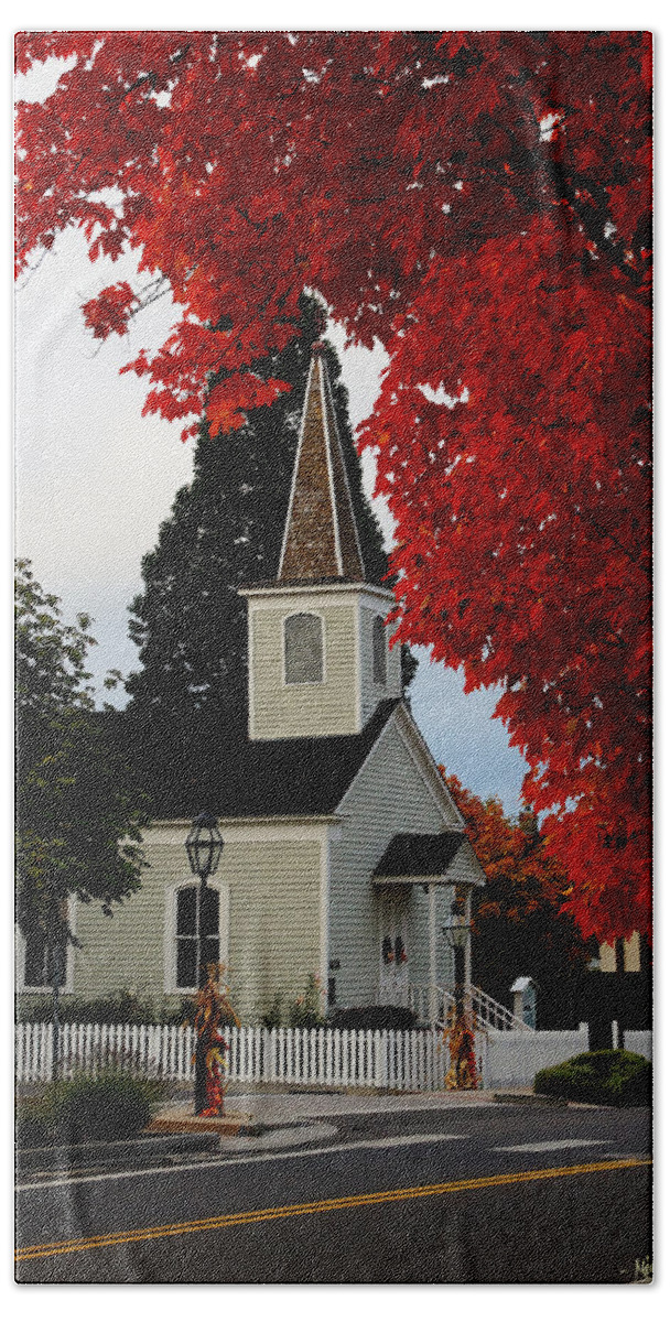 Church Hand Towel featuring the photograph A Church in Historic Jacksonville by Mick Anderson