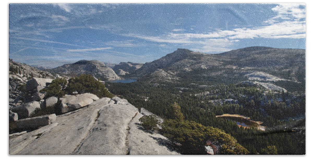 Yosemite Bath Towel featuring the photograph A Tenaya View by Joe Schofield