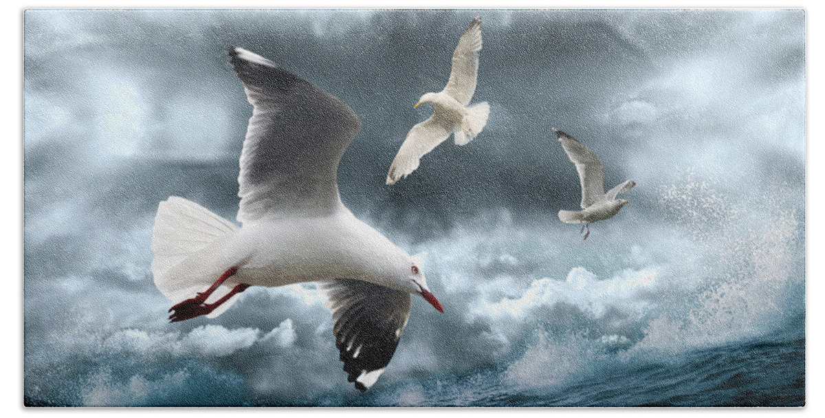 Bird Hand Towel featuring the digital art Albatross by Linda Lees