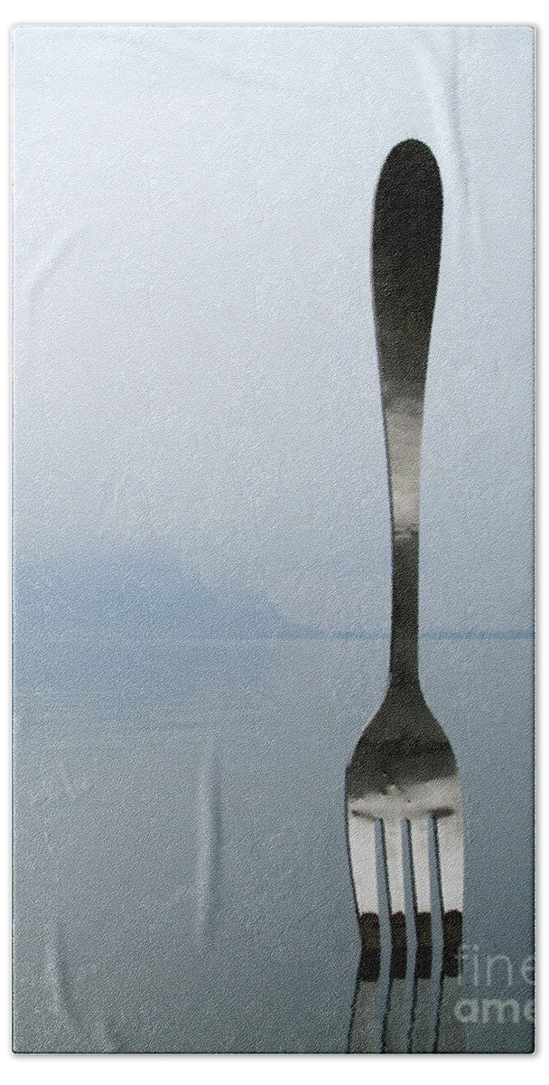 Fork In Lake Geneva Bath Towel featuring the photograph Alimentarium Fork by Lynellen Nielsen