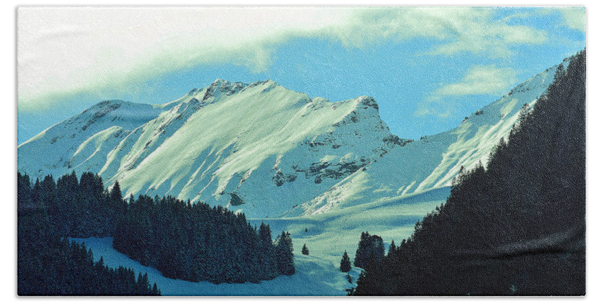 Alps Hand Towel featuring the photograph Alps green profile by Felicia Tica