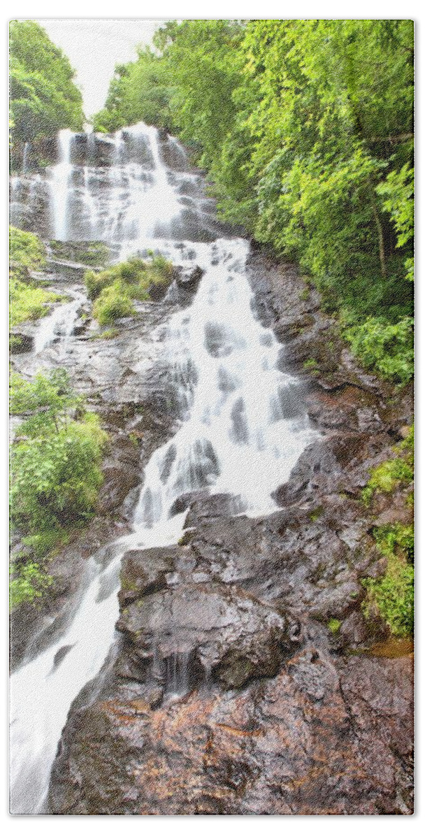 10306 Bath Towel featuring the photograph Amicalola Falls by Gordon Elwell