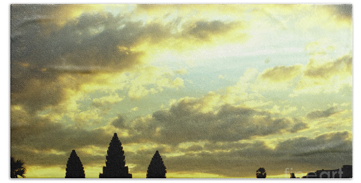 Angkor Wat Bath Sheet featuring the photograph Angkor Wat Sunrise 03 by Rick Piper Photography