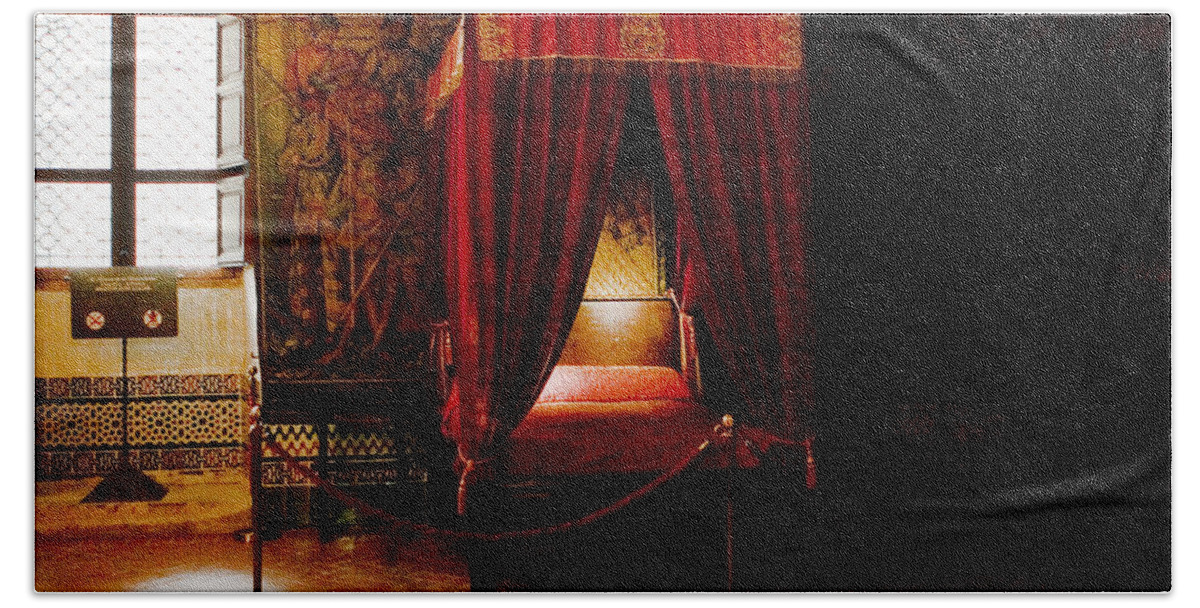 Suckling Pig Bath Towel featuring the photograph Bedroom Of the Alcazar by Lorraine Devon Wilke