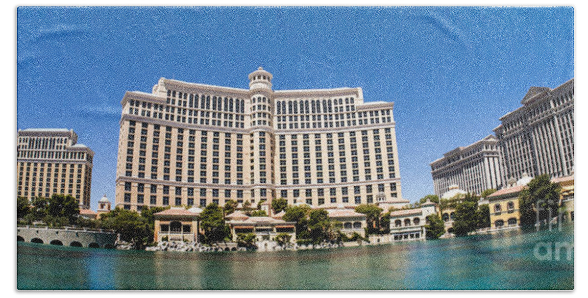 Las Vegas Nevada Trip Destination Travel Hotel Strip Bellagio Resort And Casino Panoramic Hand Towel featuring the photograph Bellagio Resort and Casino Panoramic by Edward Fielding