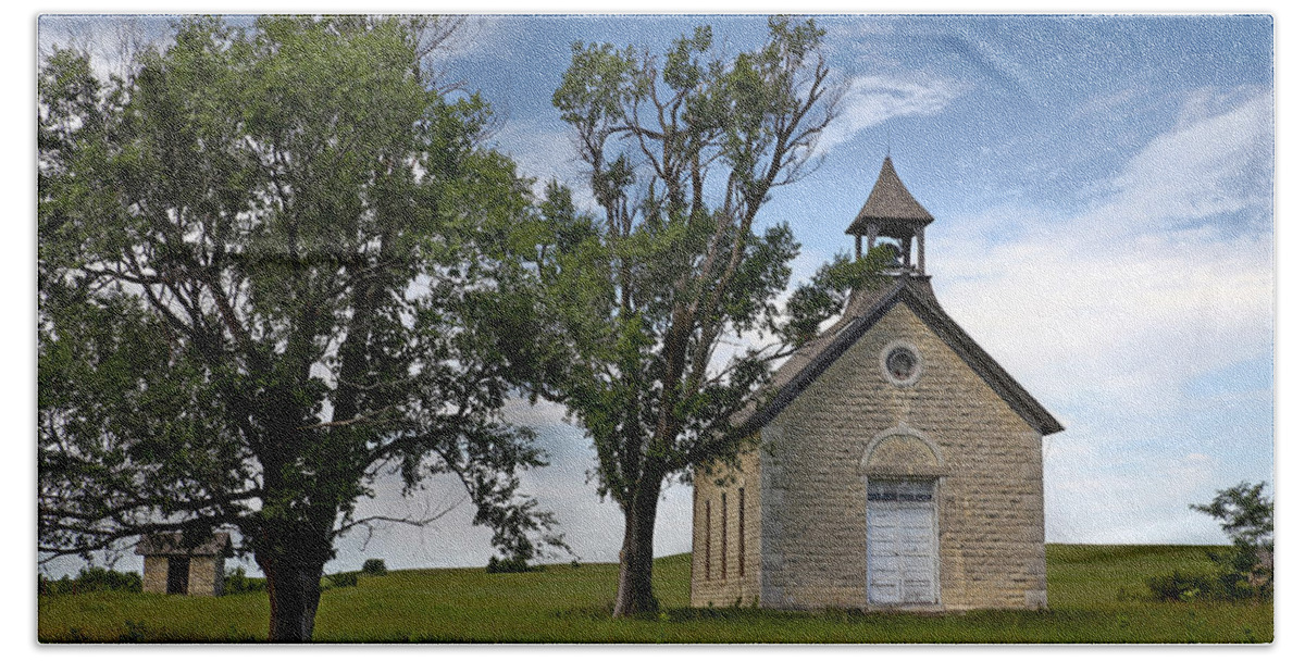 Bichet Bath Towel featuring the photograph Bichet School by Lynn Sprowl