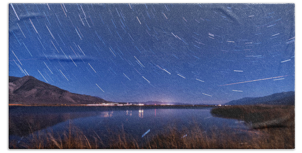 Night Bath Towel featuring the photograph Bishop Star Trails by Cat Connor