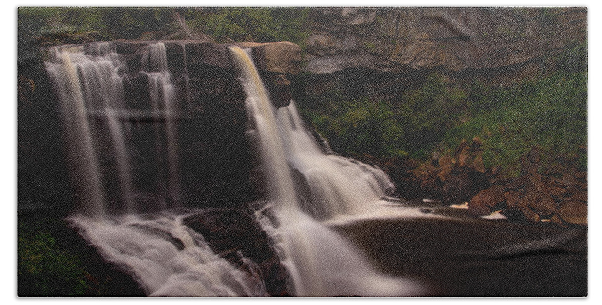 Blackwater Falls Hand Towel featuring the photograph Blackwater Falls by Shane Holsclaw