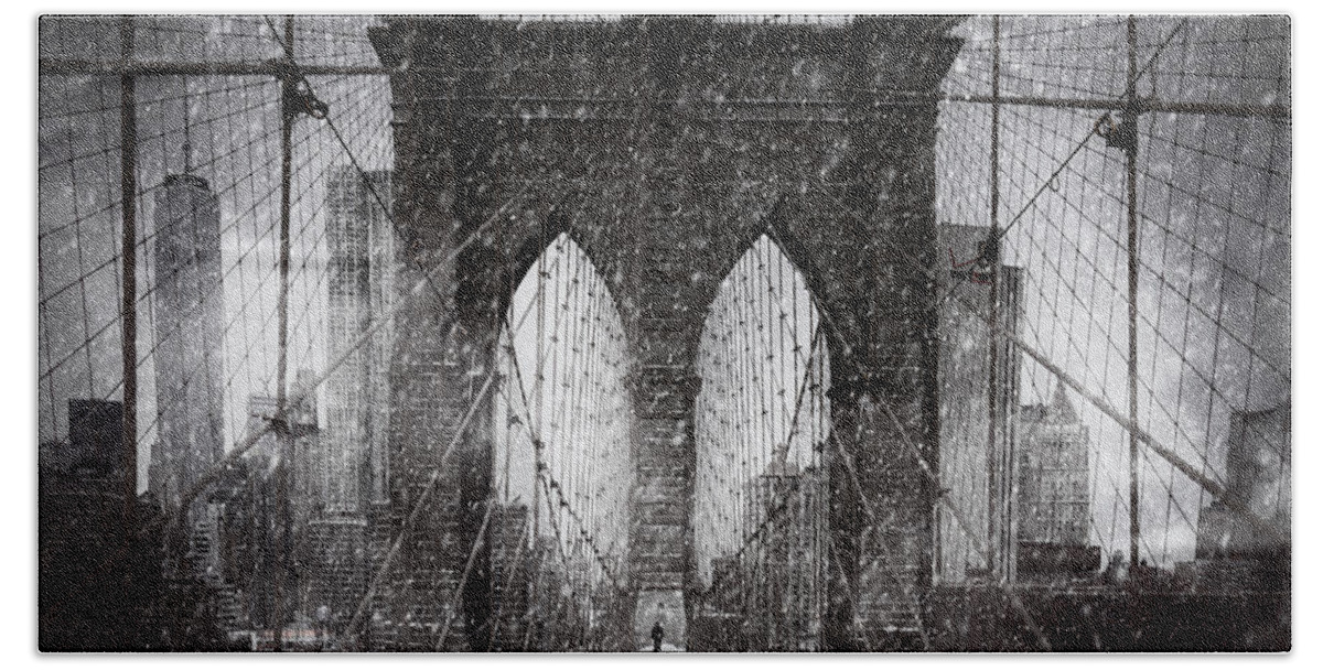Brooklyn Hand Towel featuring the photograph Brooklyn Bridge Snow Day by Chris Lord