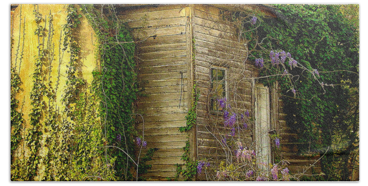 Fine Art Bath Towel featuring the photograph Cabin in the Back by Rodney Lee Williams