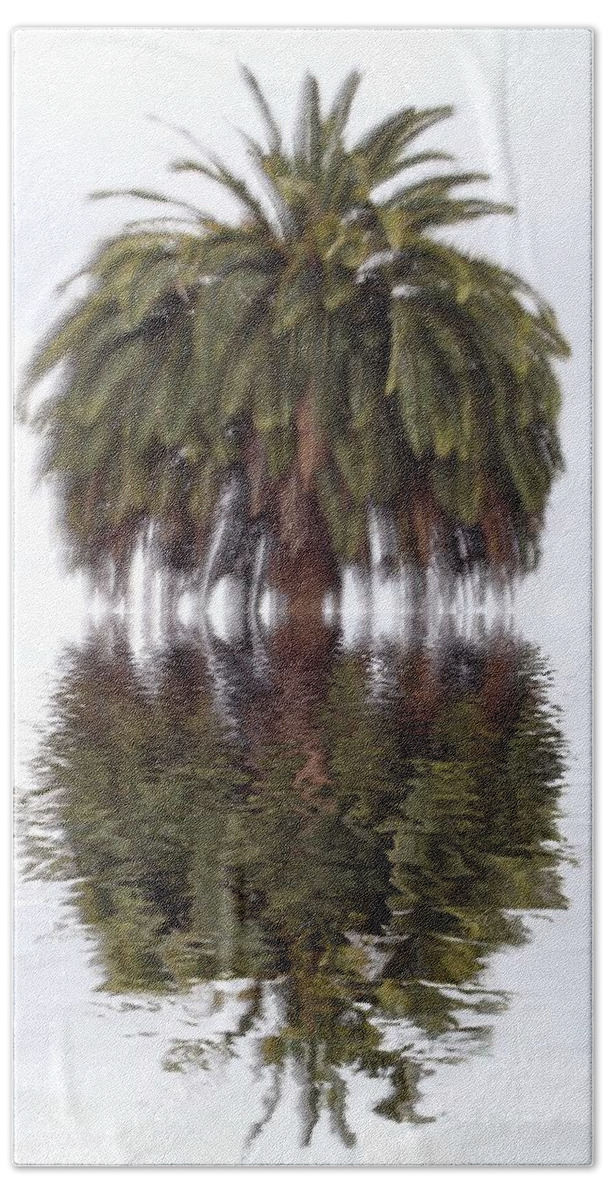 Palm Tree Hand Towel featuring the photograph California dreaming by Suzy Norris