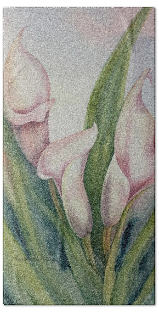Calla Lilies Bath Towel featuring the painting Calla Lilies by Heather Gallup