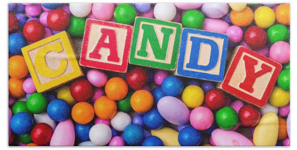 Candy Bath Towel featuring the photograph Candy by Edward Fielding