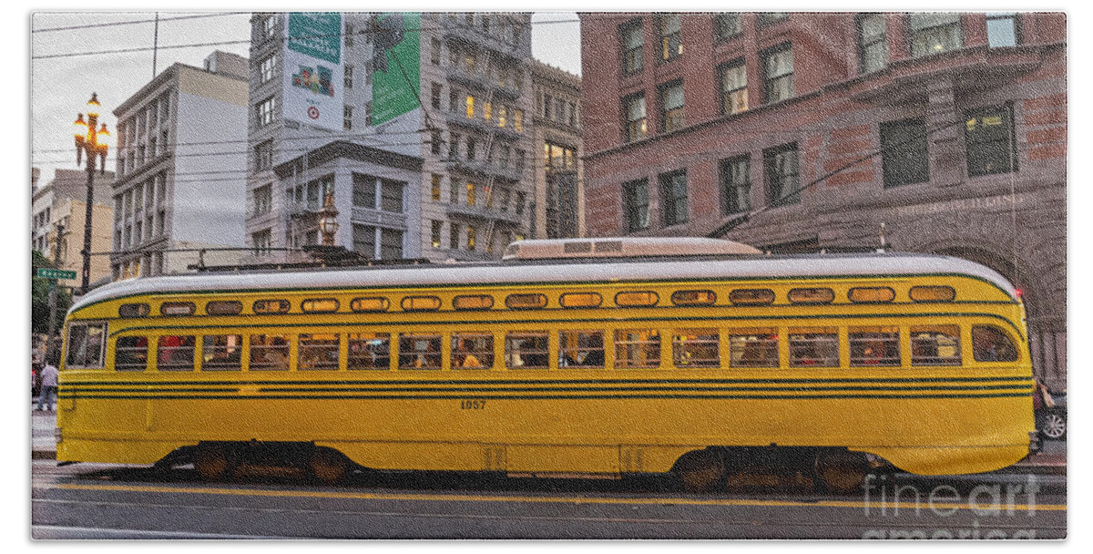 Streetcar Bath Towel featuring the photograph Car 1057 by Kate Brown