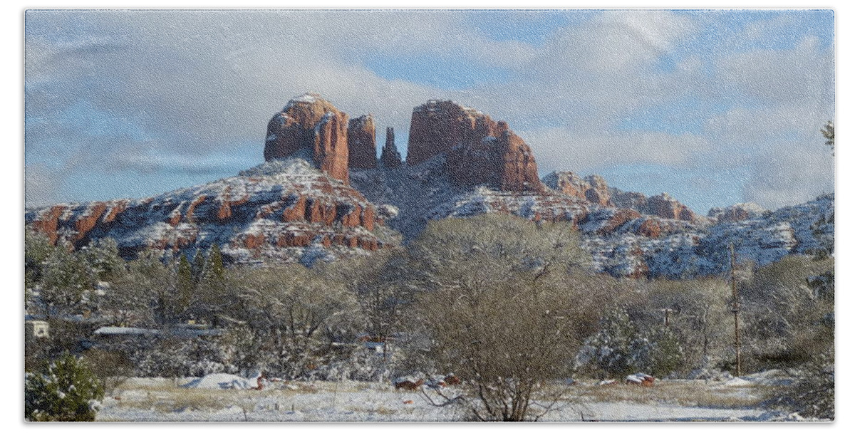 Sedona Bath Towel featuring the photograph Cathedral Rock Sedona by Mars Besso