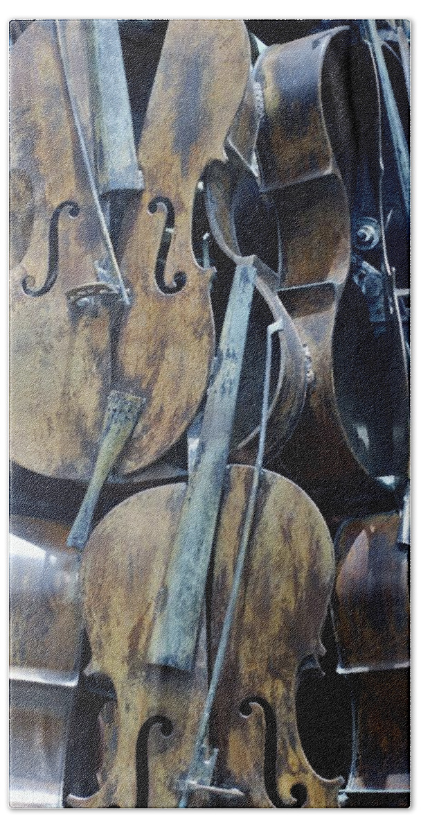 Cello Bath Towel featuring the photograph Cellos by Rob Hans