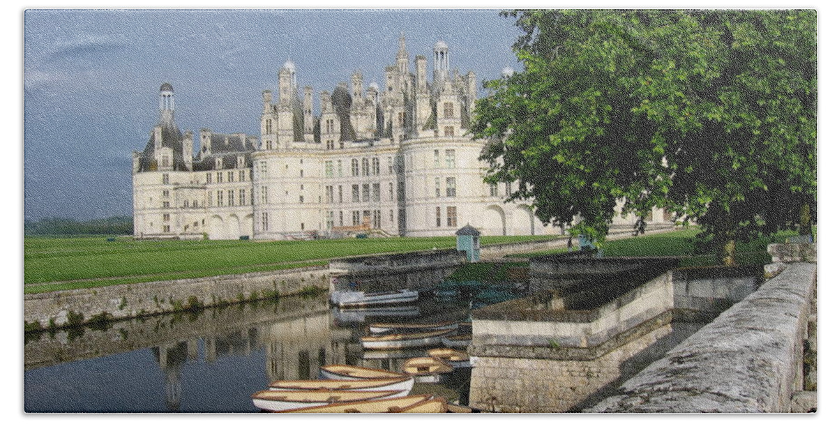 Loire Valley Hand Towel featuring the photograph Chateau Chambord Boating by HEVi FineArt