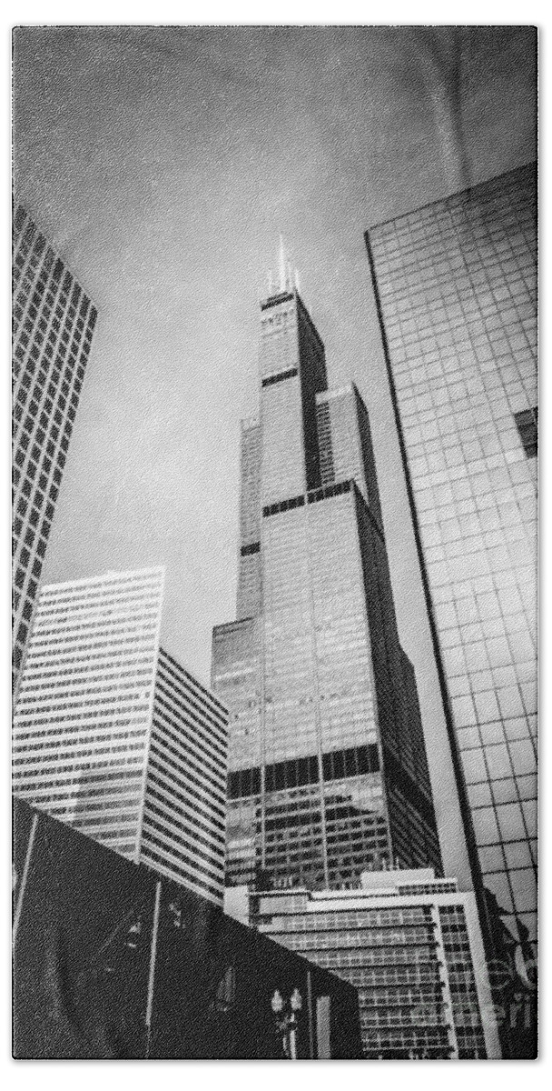 America Bath Towel featuring the photograph Chicago Willis-Sears Tower in Black and White by Paul Velgos