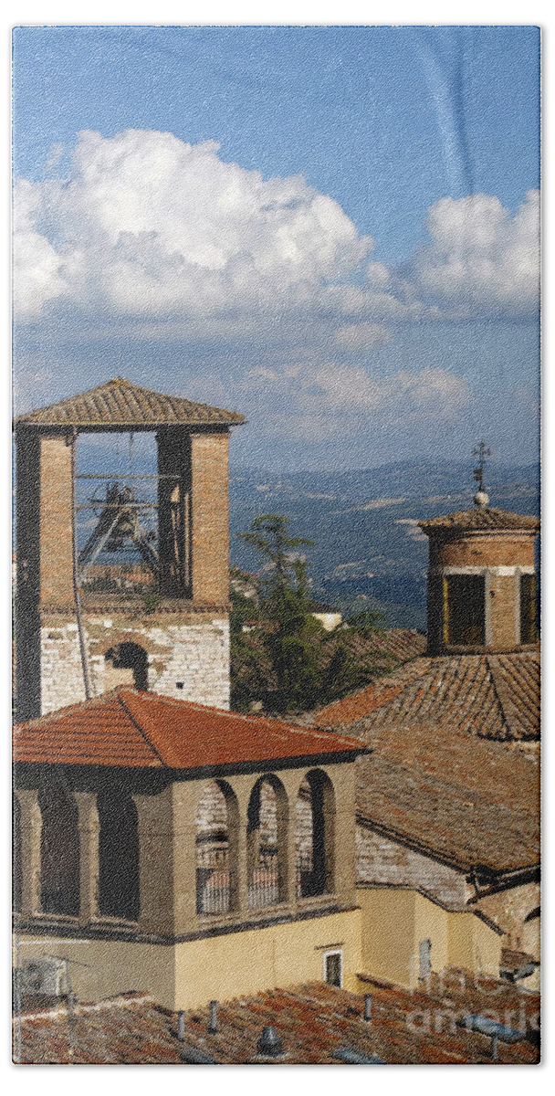 Church Bath Towel featuring the photograph Church In Umbria, Italy by Tim Holt