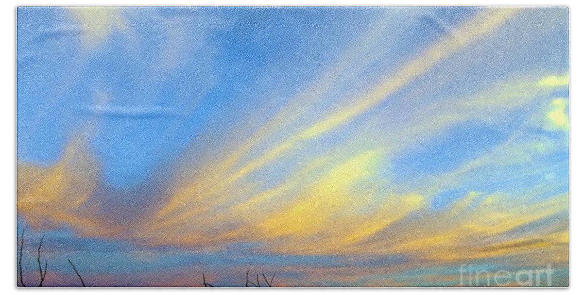 Tucson Arizona Bath Towel featuring the photograph Catalina Cirrus Clouds by Jerry Bokowski