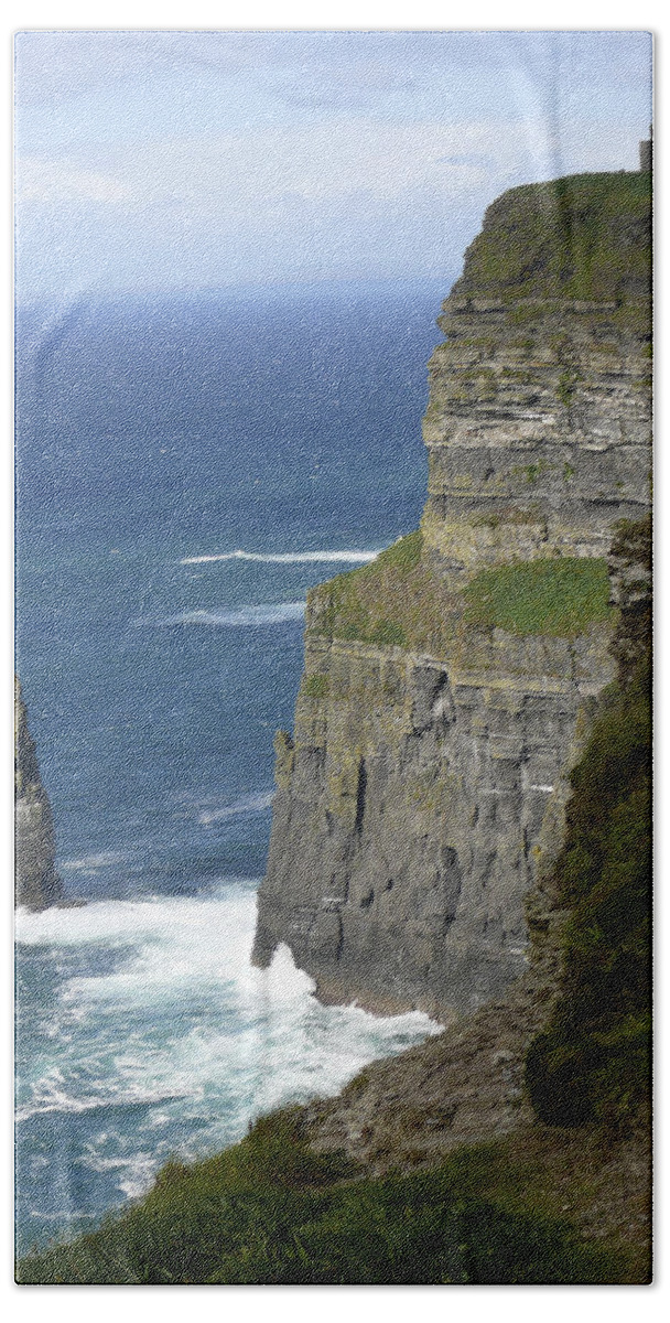 Travel Bath Towel featuring the photograph Cliffs of Moher 7 by Mike McGlothlen