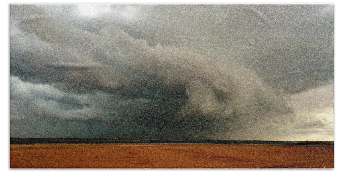 Storm Hand Towel featuring the photograph Coahoma Supercell by Ed Sweeney