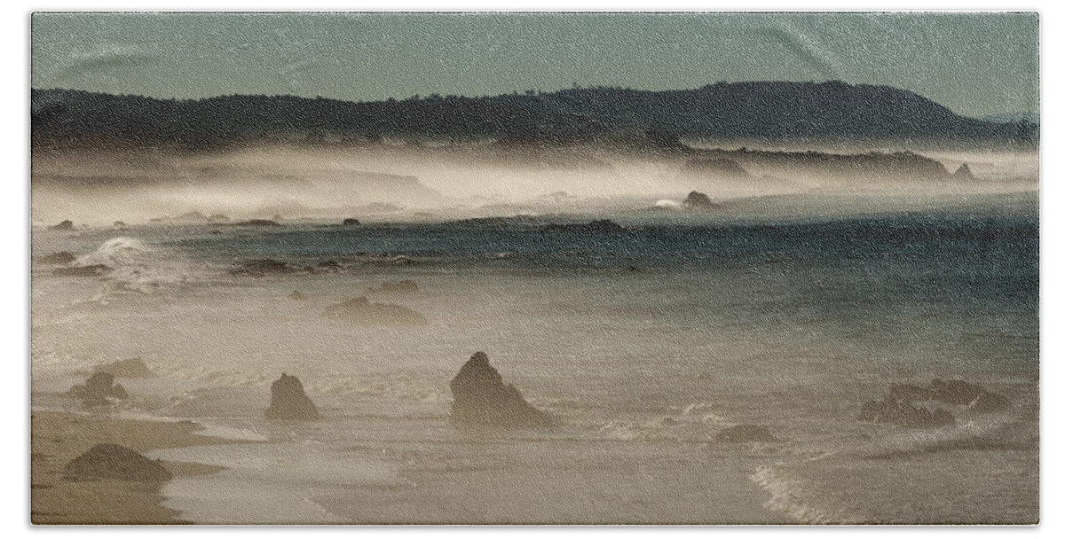 Big Sur Bath Towel featuring the photograph Coastal Fog by George Buxbaum