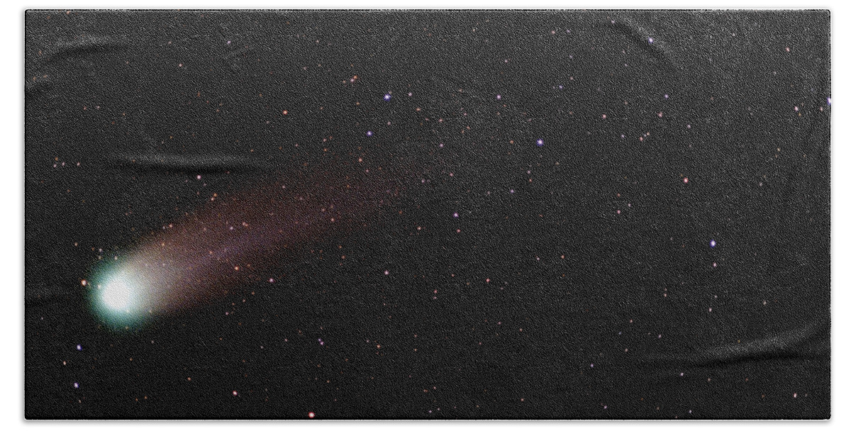 Hyakutake Bath Towel featuring the photograph Comet Hyakutake by Christopher McKenzie