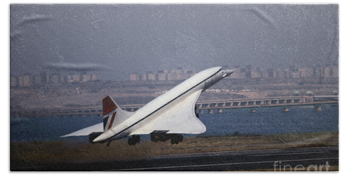 Transportation Bath Towel featuring the photograph Concorde by Tim Holt