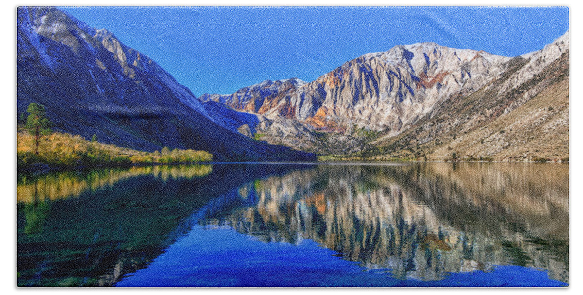 Lake Bath Towel featuring the photograph Convict Lake Reflections by Beth Sargent