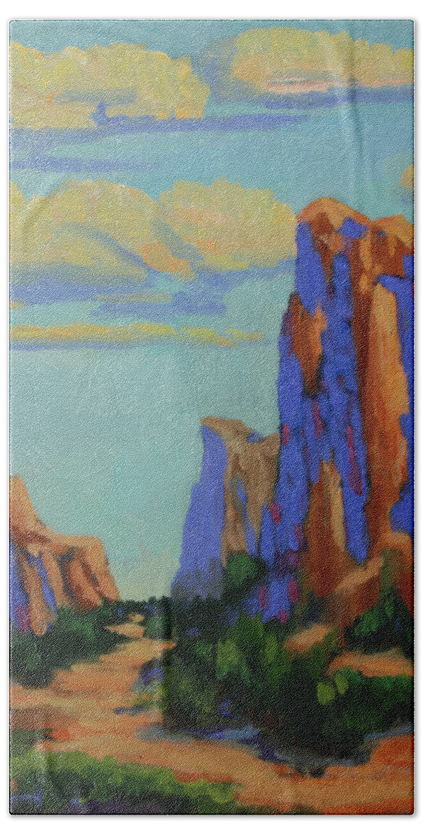 Sedona Bath Towel featuring the painting Courthouse Rock in Sedona by Maria Hunt