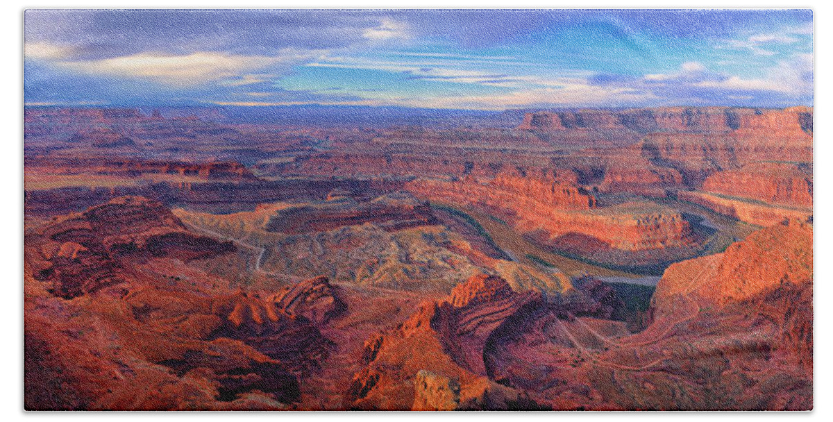Dead Horse Point Bath Towel featuring the photograph Dead Horse Point Panorama by Greg Norrell
