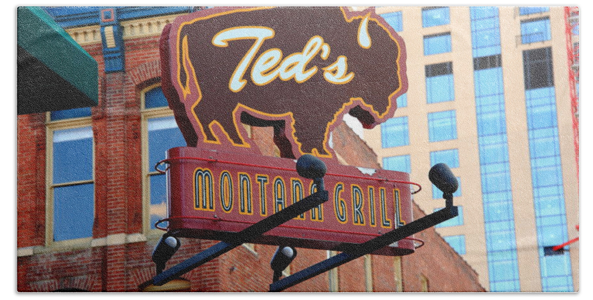 America Bath Towel featuring the photograph Denver - Ted's Montana Grill by Frank Romeo