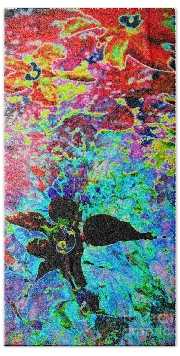 Dive Bath Towel featuring the painting Dive Into My Imagination by Jacqueline McReynolds