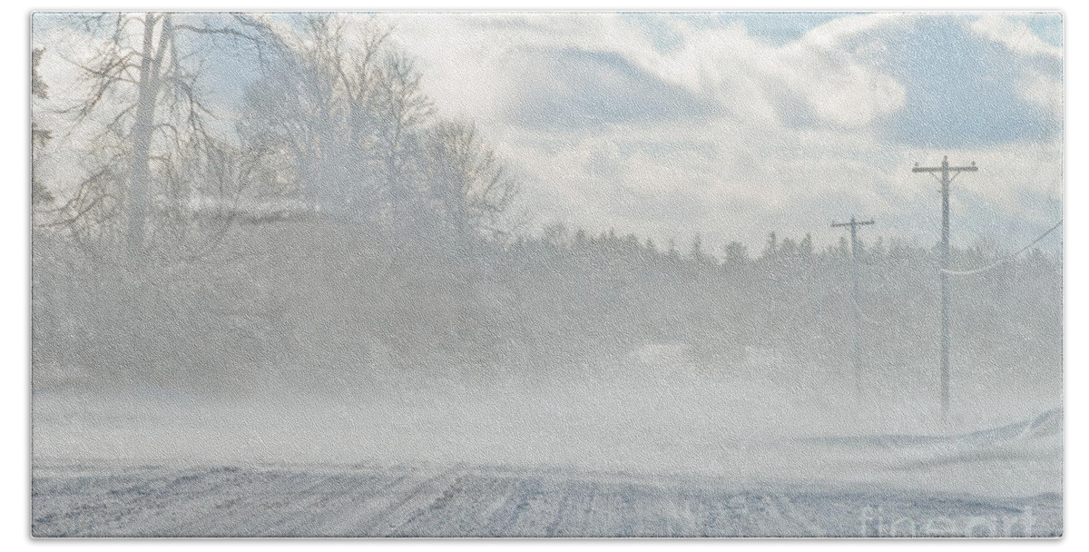 Landscapes Bath Towel featuring the photograph Driving in the snow by Cheryl Baxter