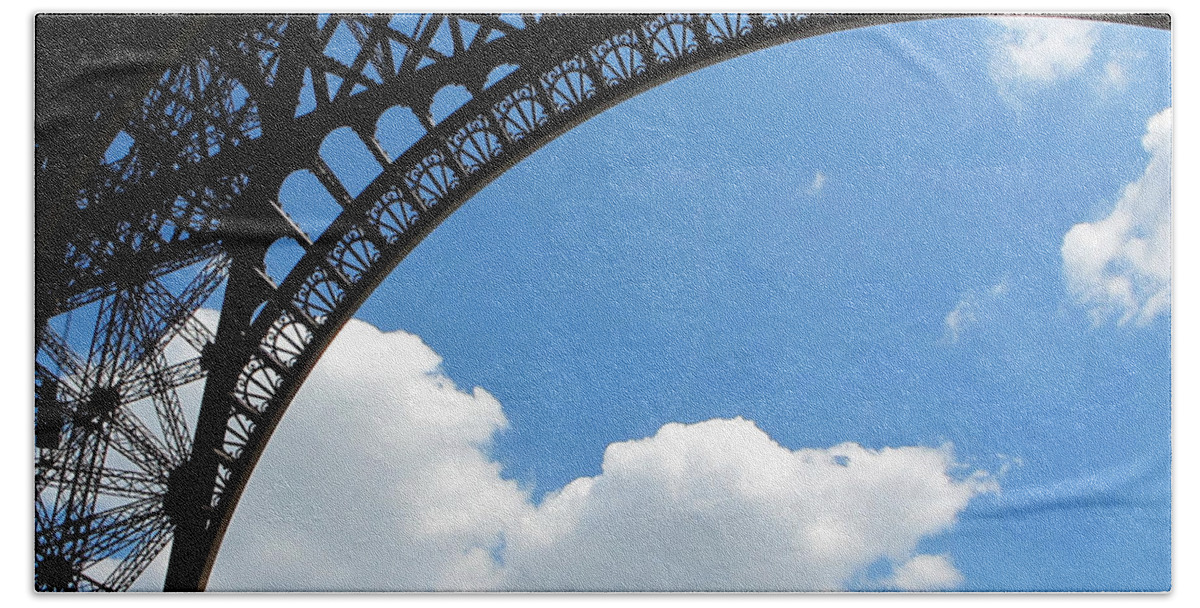 Paris Bath Towel featuring the photograph Eiffel Clouds by Kathy Corday