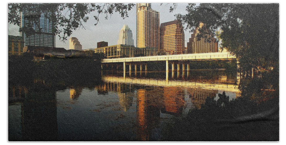 Austin Hand Towel featuring the photograph Evening Along the River by Dave Files