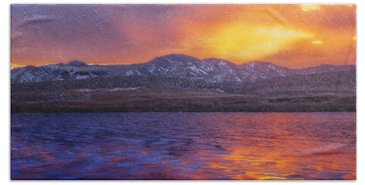 Sunset Bath Towel featuring the photograph Fire and Ice by Darren White