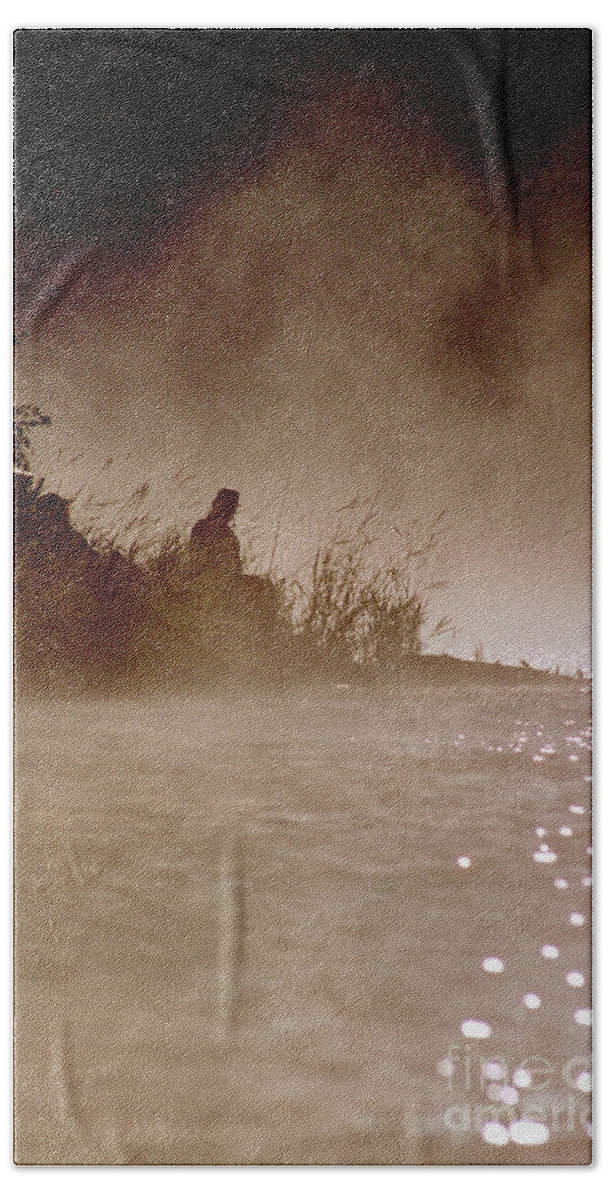 Fisher Hand Towel featuring the photograph Fisher in the Mist by Sharon Elliott