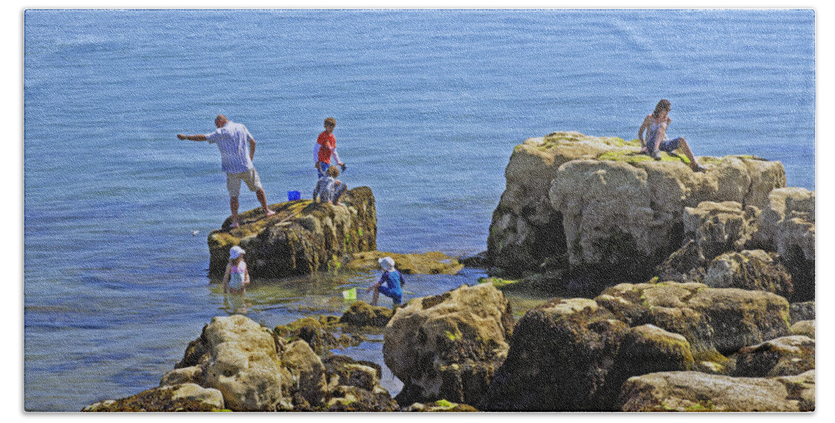 Bright Hand Towel featuring the photograph Fishing from the Rocks, Seaview by Rod Johnson