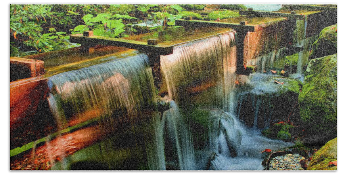 The Great Smoky Mountains National Park Hand Towel featuring the photograph Flume Overflow by Carol Montoya
